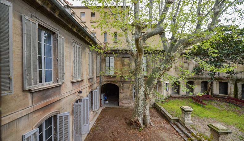 Laissez-vous séduire par ce programme visant à rénover trois anciens hôtels particuliers à Avignon